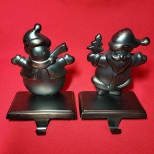 Hanger Santa and Snowman Pewter Black Metal Shelf Sitter Stocking Holder Set of